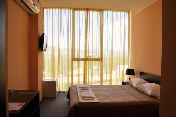 Hotel Shine Palace (Grmagele)